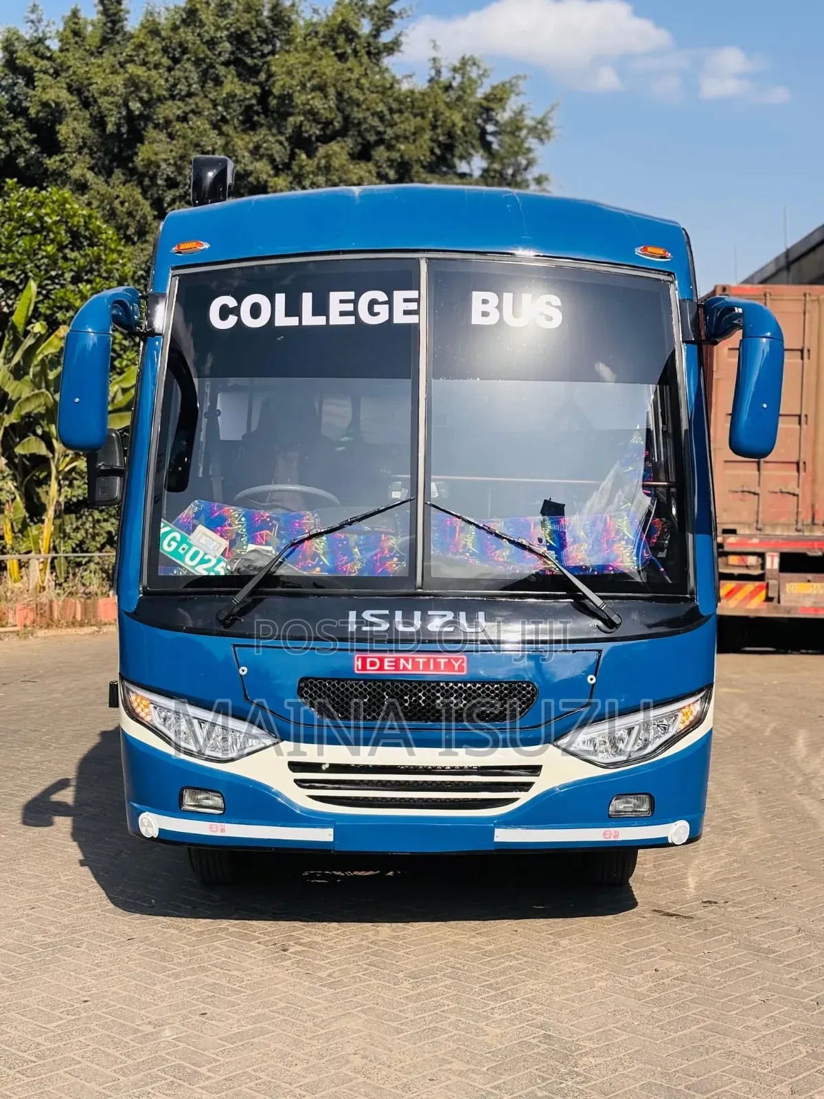 New Isuzu FRR 2023 Blue