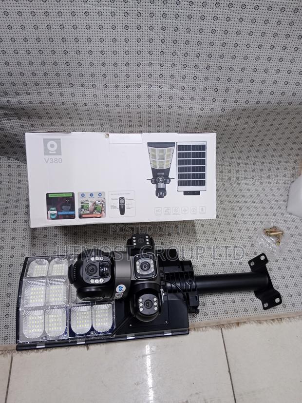 Solar 4g 6mp CCTV Camera With 3 Lenses Light - main view