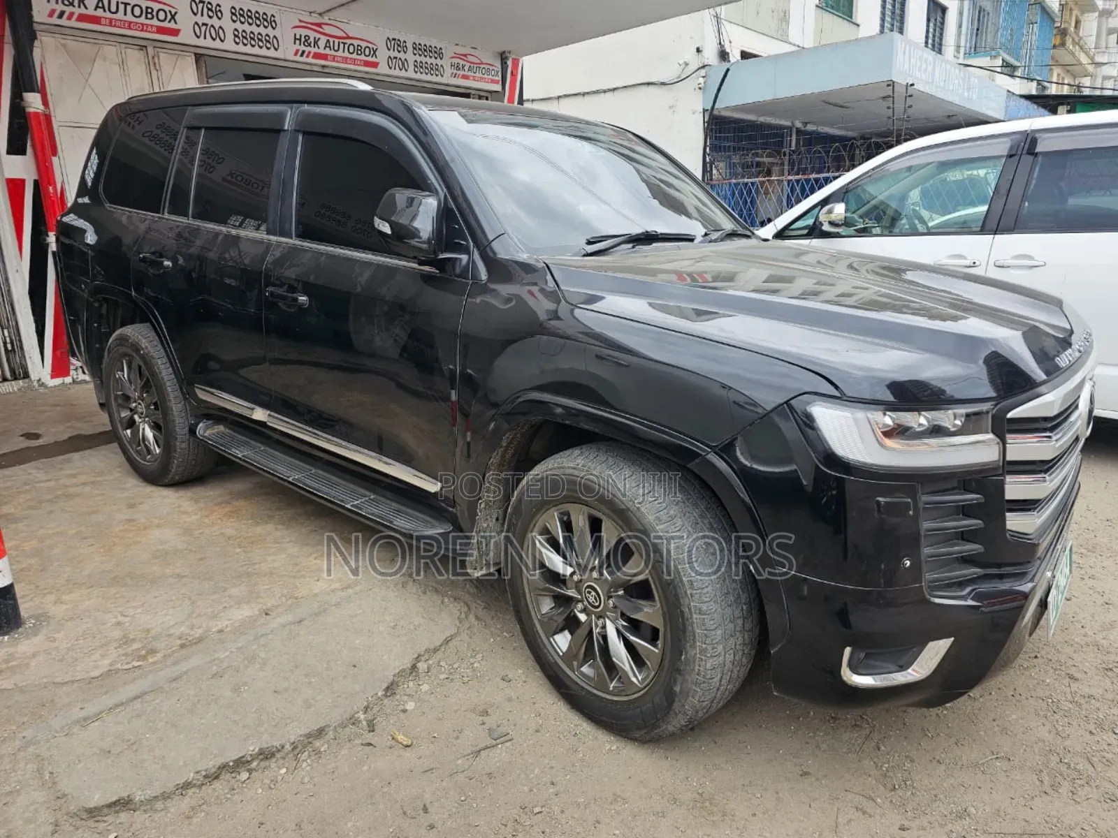 Toyota Land Cruiser 2024 Matt Black