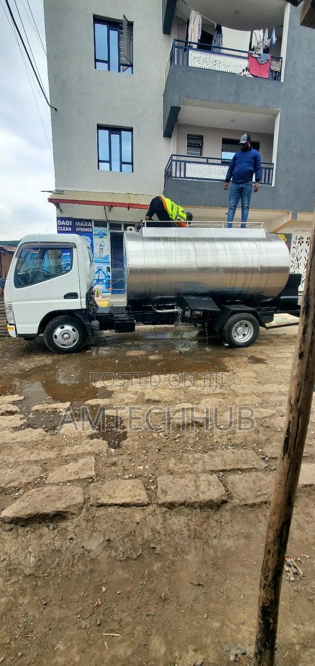 Water Tanker/Water Bowser_6,000litres - thumbnail 2