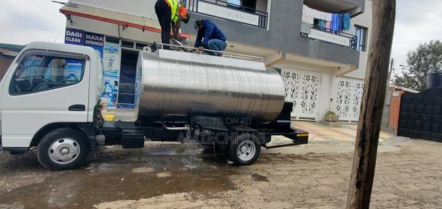 Water Tanker/Water Bowser_6,000litres - thumbnail 3