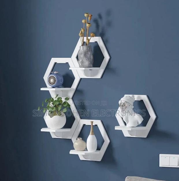 3pcs Hexagon Floating Shelves - main view