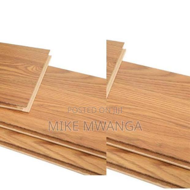Non-Fading Wood Floor Laminates