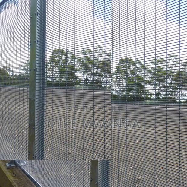 Narrow Aperture Anti Climb Fence