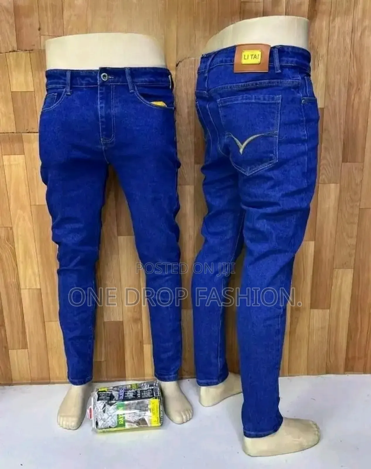 Men Tapered Slim Jeans