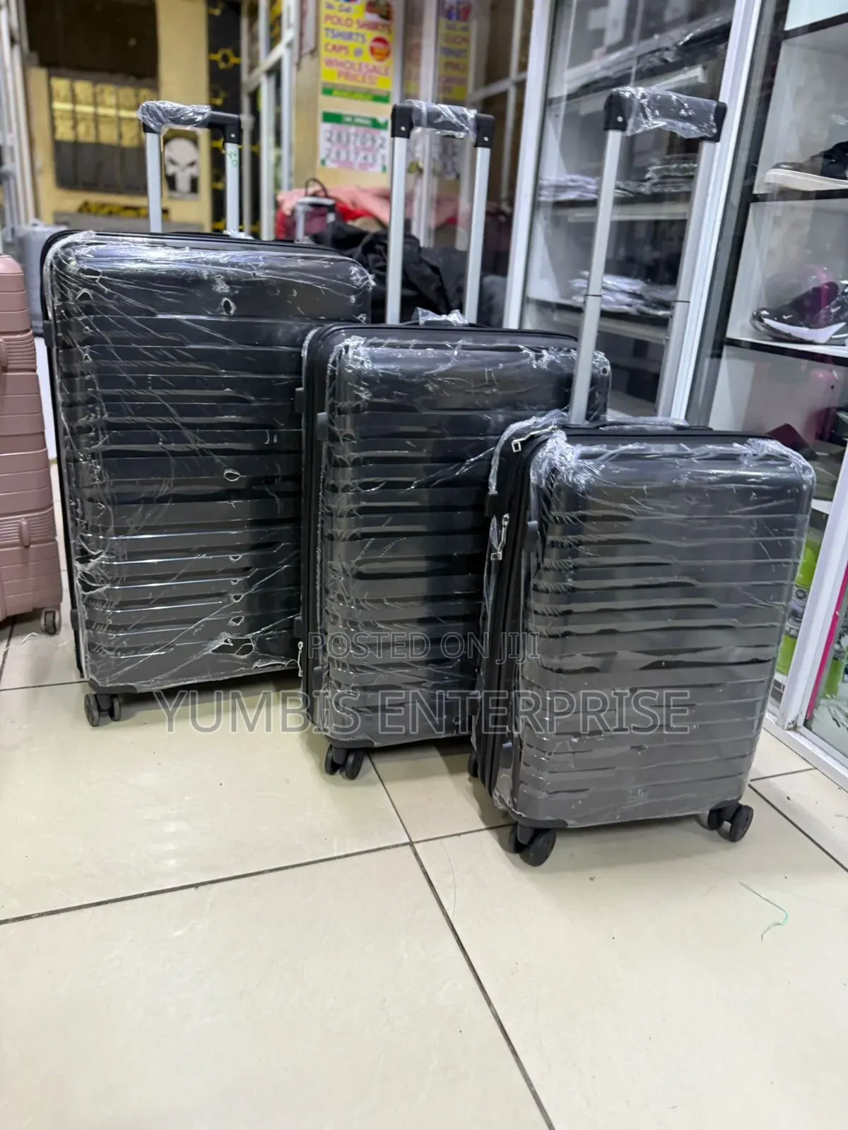 Full Set of Black Size 30 3 in 1 Rubber Suitcase Set