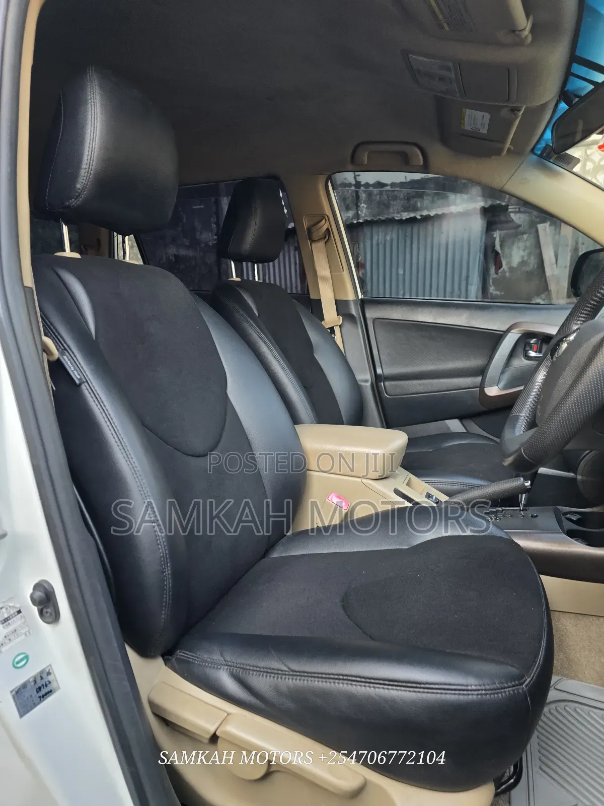 Toyota Vanguard 2014 White
