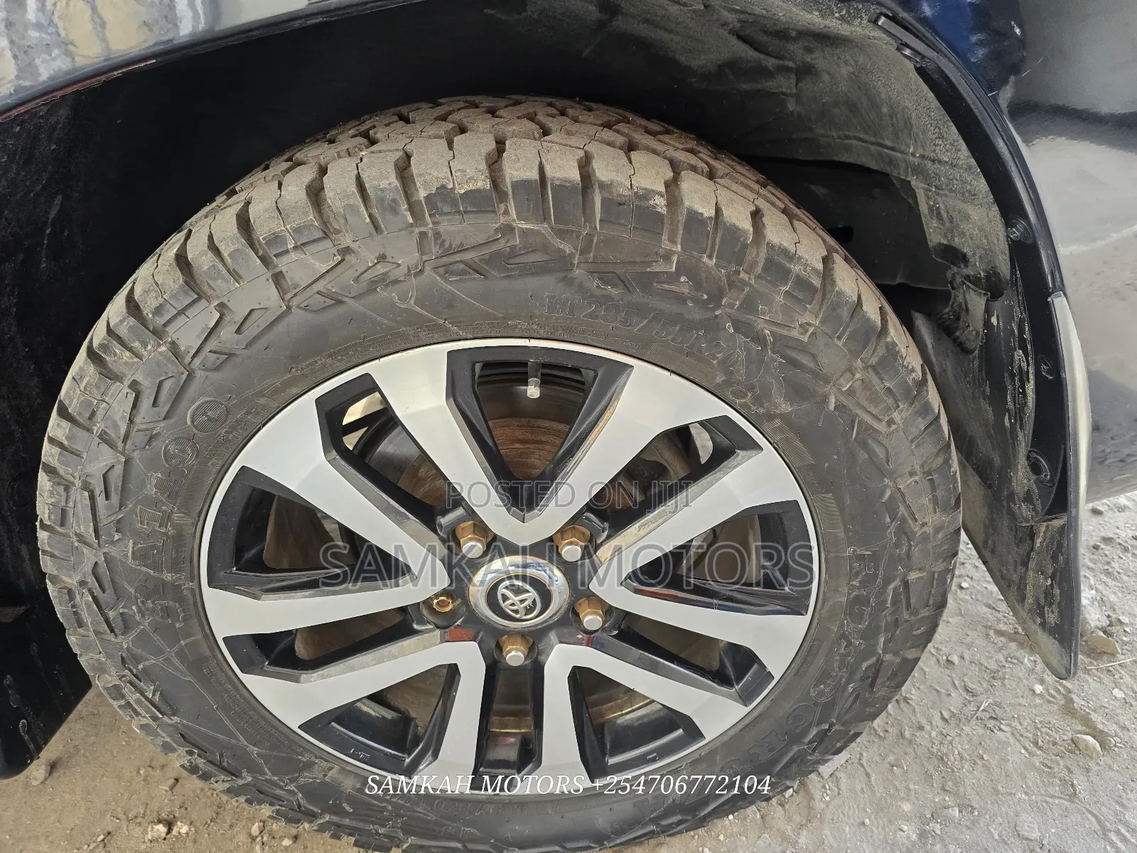 Toyota Land Cruiser 2016 Black