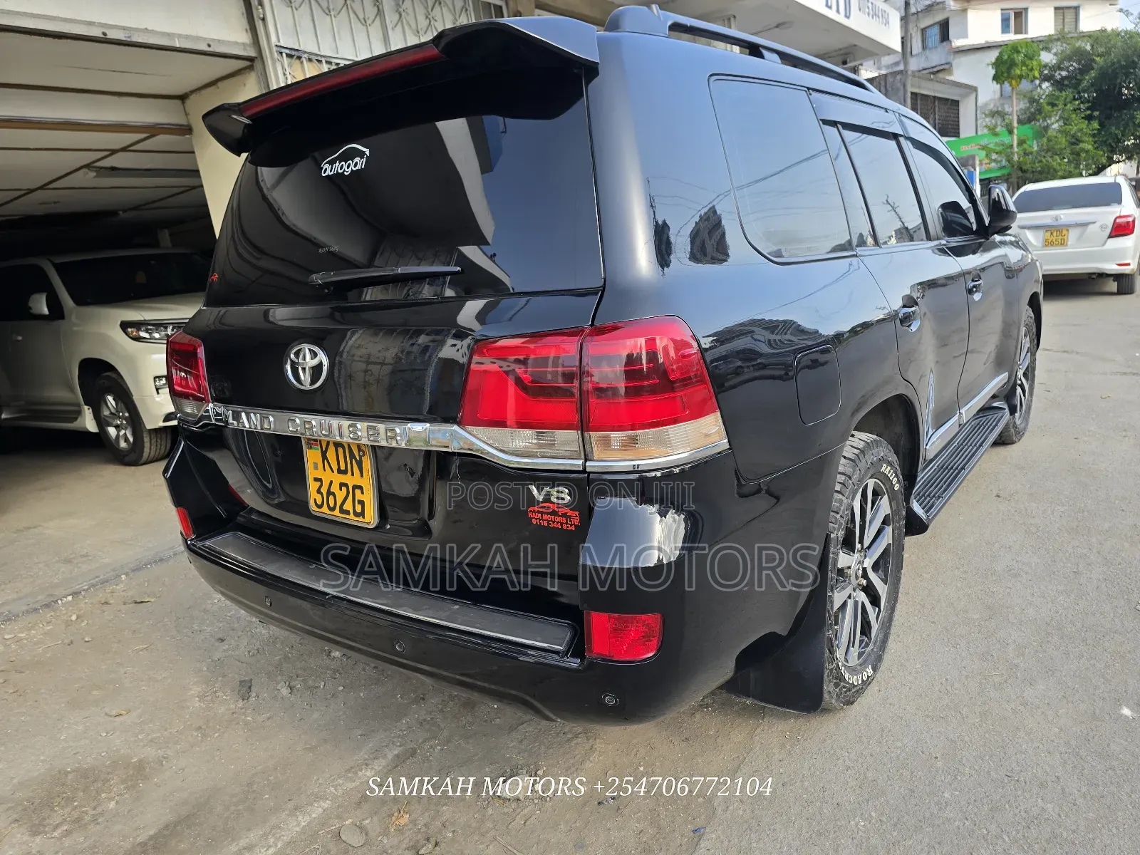 Toyota Land Cruiser 2016 Black