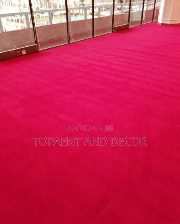 High Quality Fitted Vip Wall to Wall Carpet Custom Size Installation