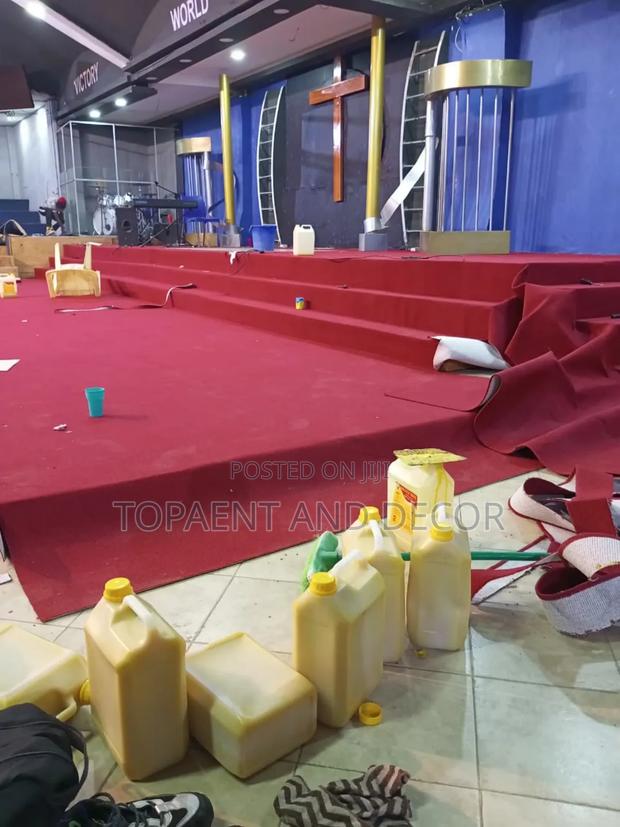 Decorative Wall to Wall Carpet Beautiful Space - main view