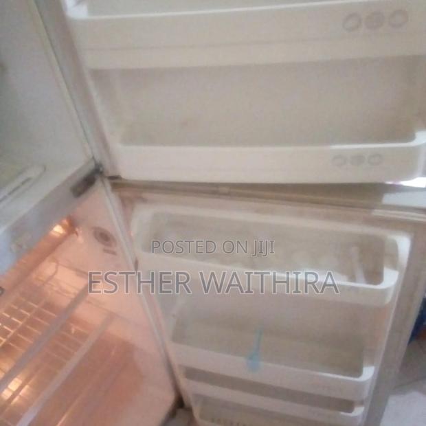 White Lg Stabilizer Double Door Fridge - thumbnail 2