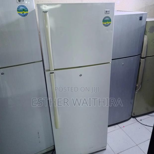 Well Maintained Lg Double Door Fridge - thumbnail 3