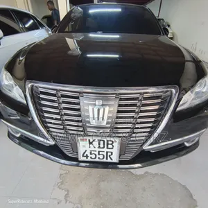 Toyota Crown 2014 Black