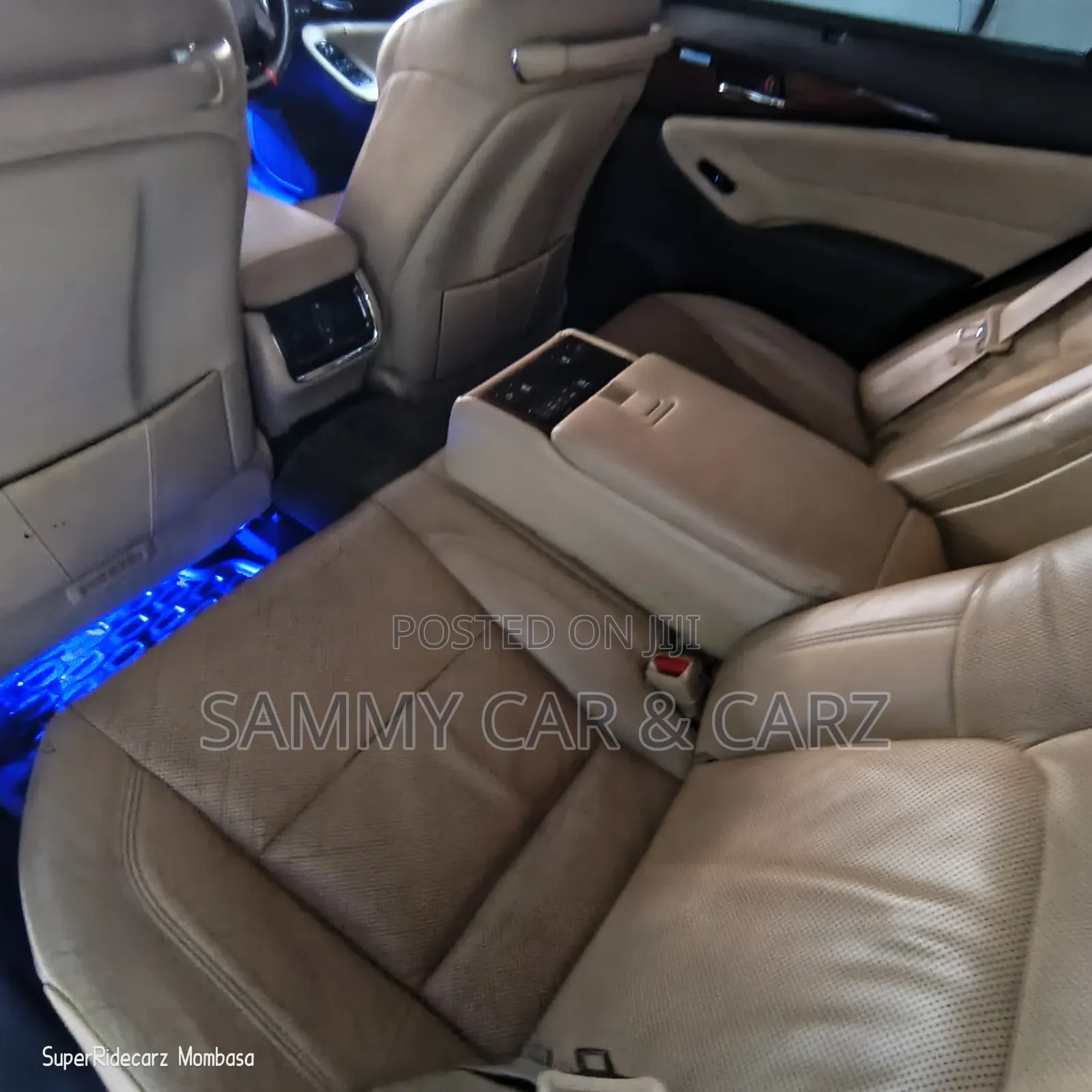 Toyota Crown 2014 Black