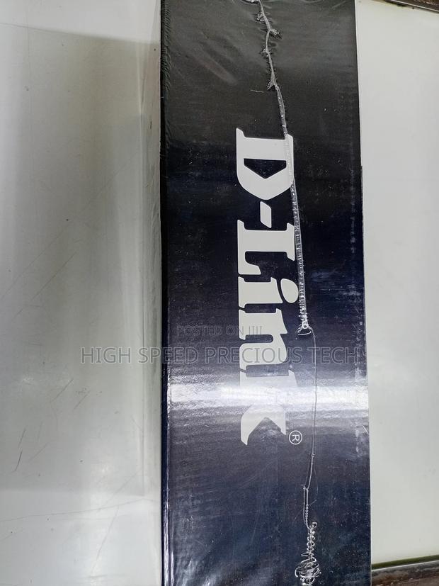 Dlink 24port Switch Rackmount 10/100mbps - thumbnail 5