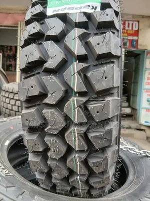 185 R 14c Kapsen Mud Terrain Tyres 8ply.