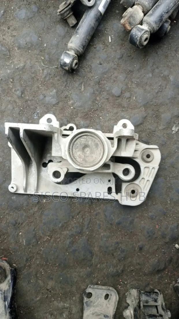 Gear Box Mounting Nissan Serena/Lafesta - thumbnail 2