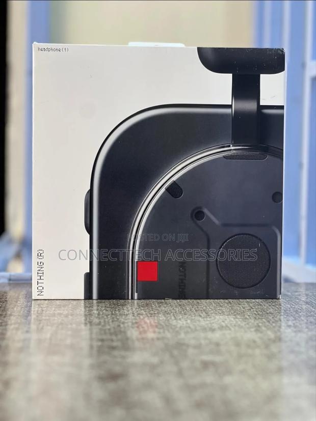 Nothing Headphone (1)