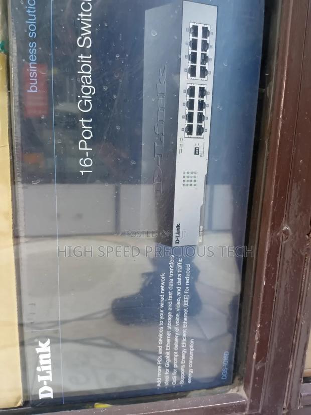 Dlink/Tplink 16port Switch Gigabit Rackmount - thumbnail 4