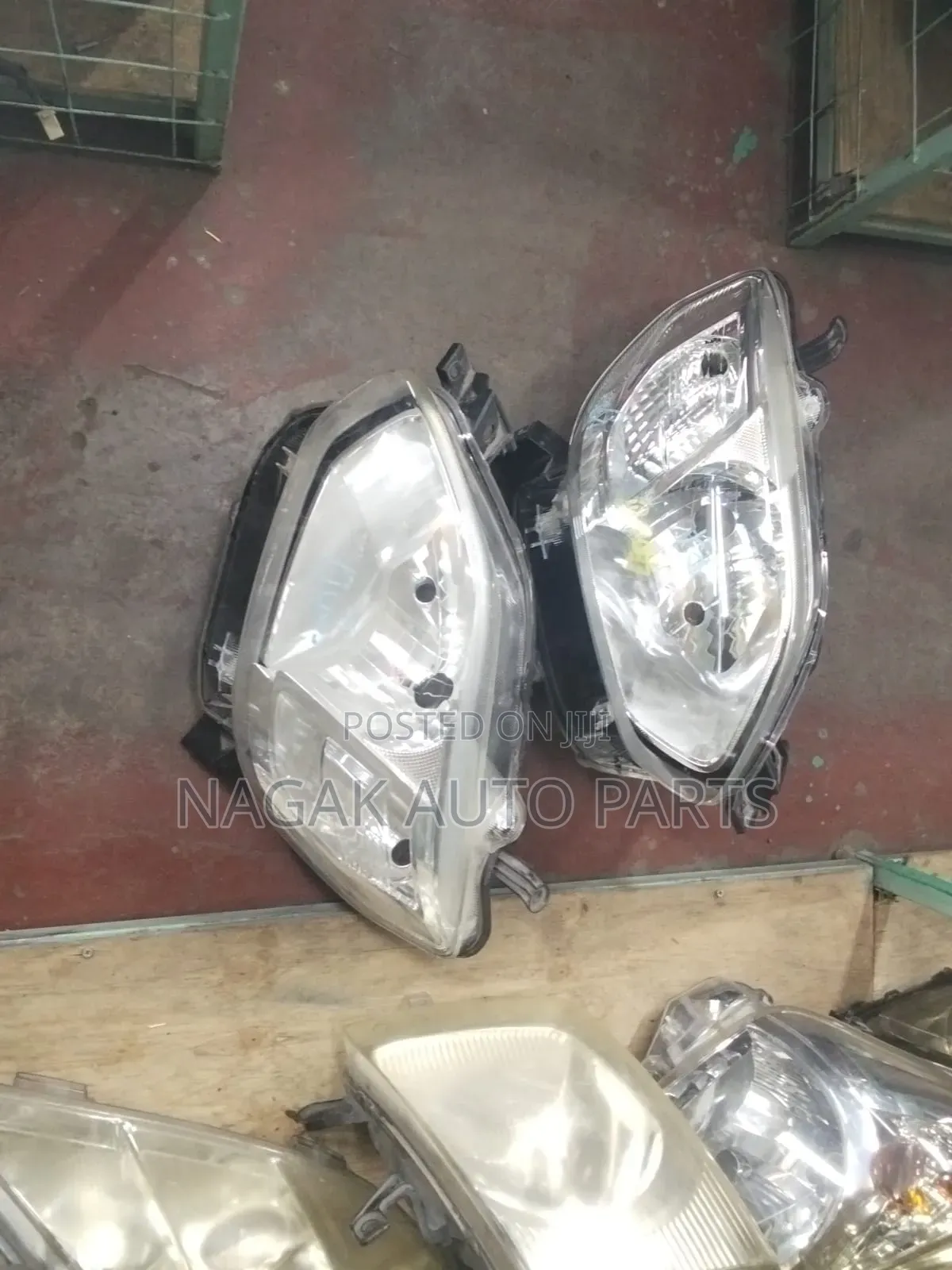 Passo 2015-2017 Headlight