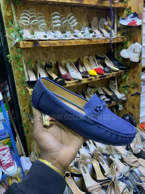 Ladies Flats Shoes
