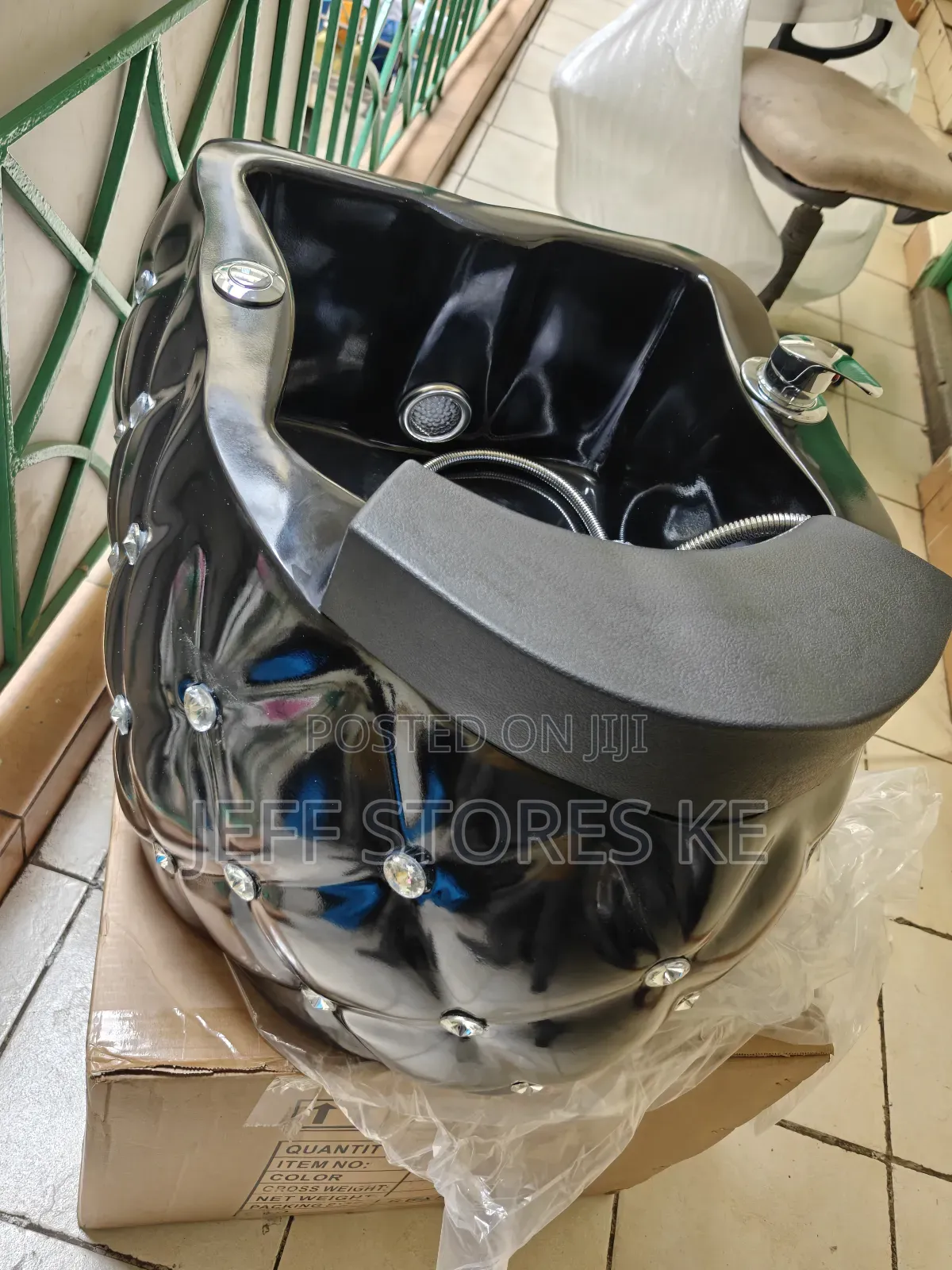Vera Black Spa Bowl