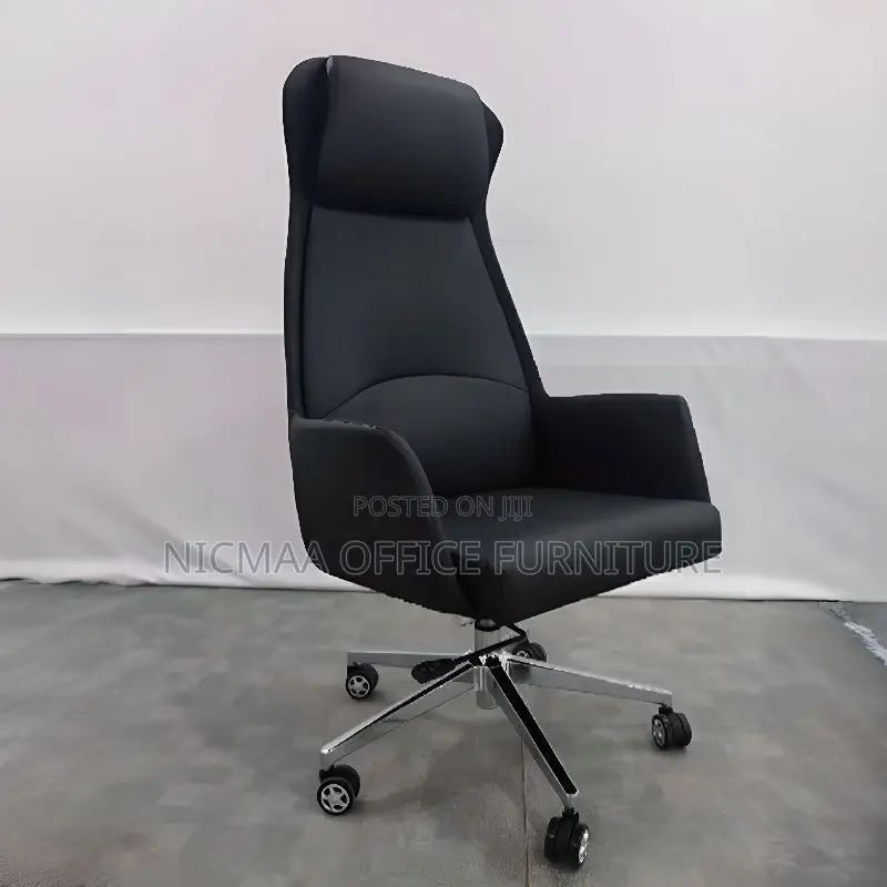 Black Executive Leather Seat