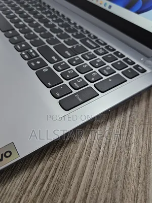 Laptop Lenovo IdeaPad 1 8GB AMD Ryzen 5 SSD 512GB
