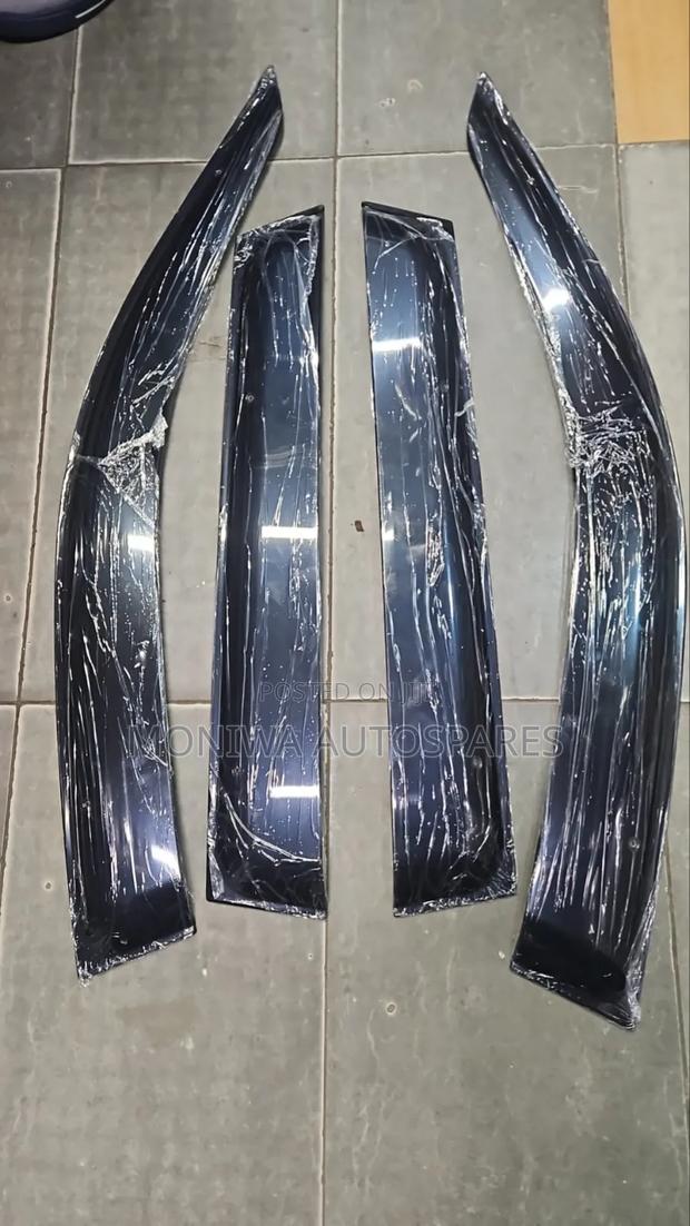 Windbreakers Toyota Rav 4 2001-2005