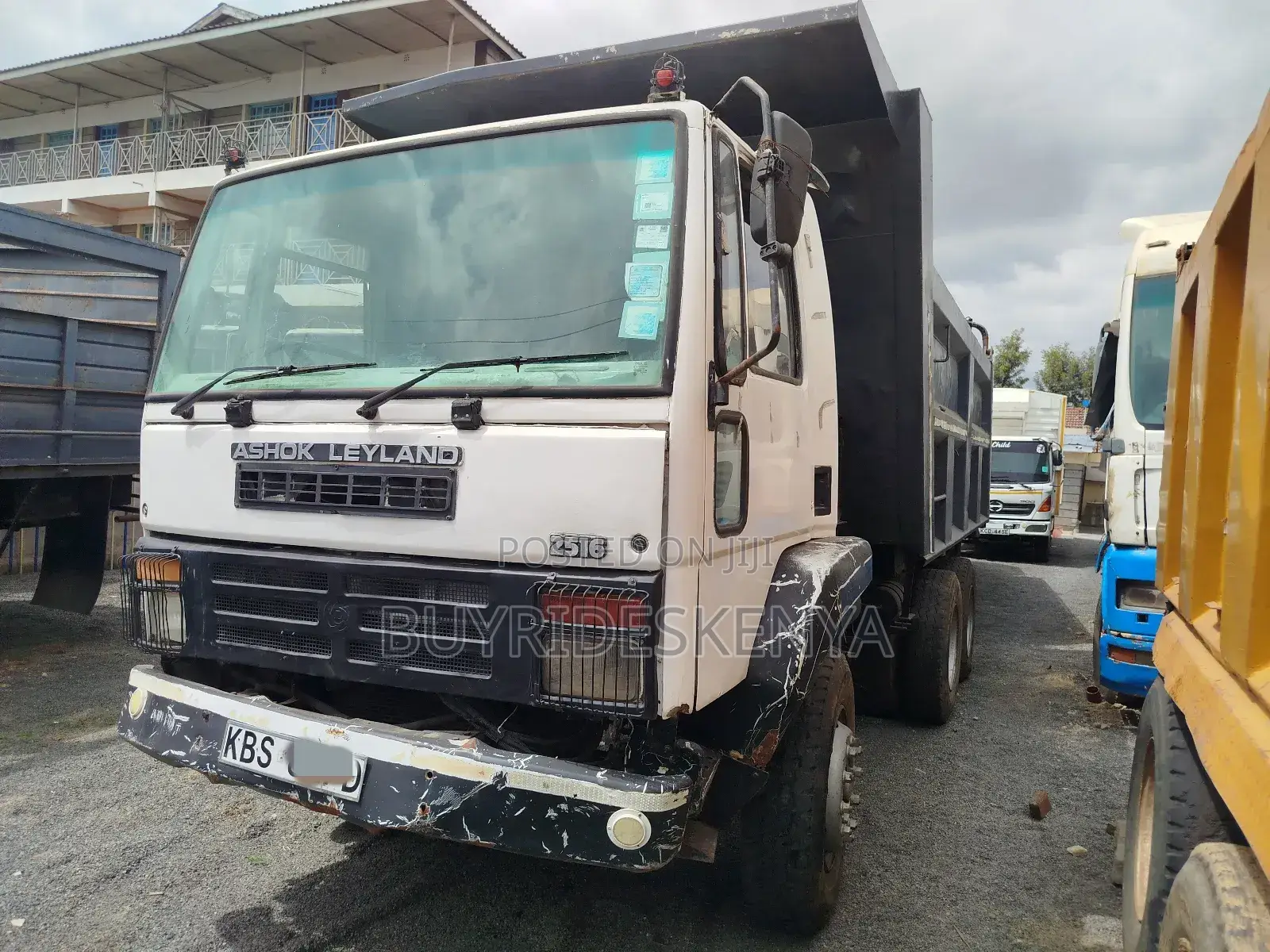 Ashok Leyland 2516