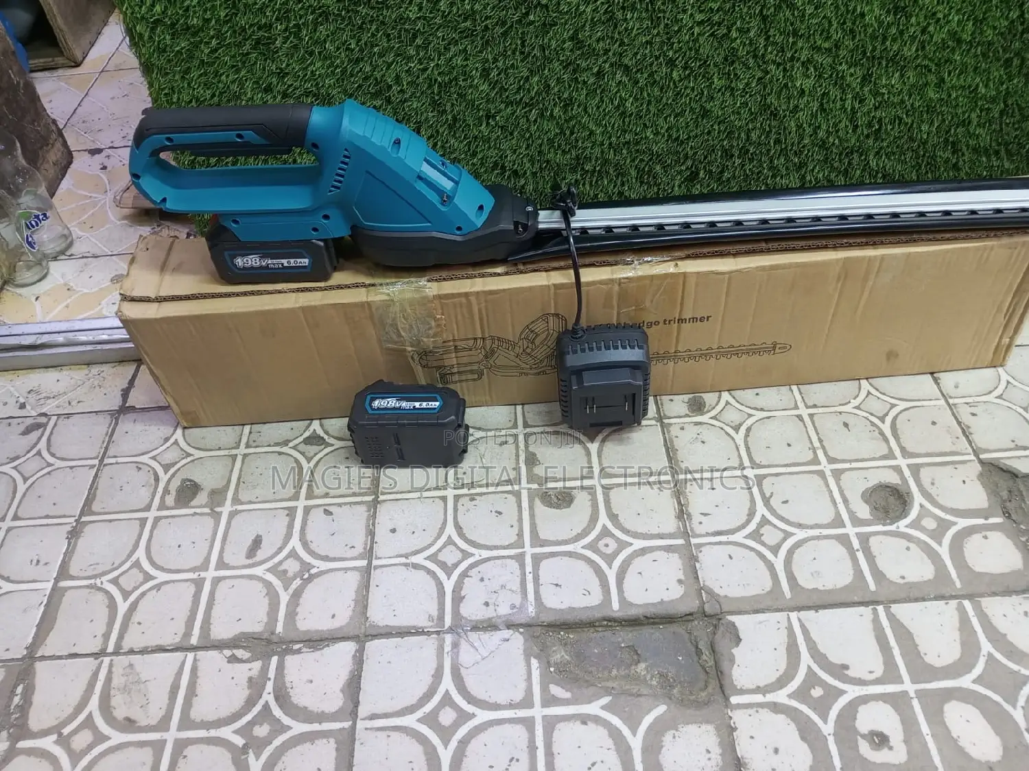 Highly Recommend 198v Makita Cordless Hedge Trimmer