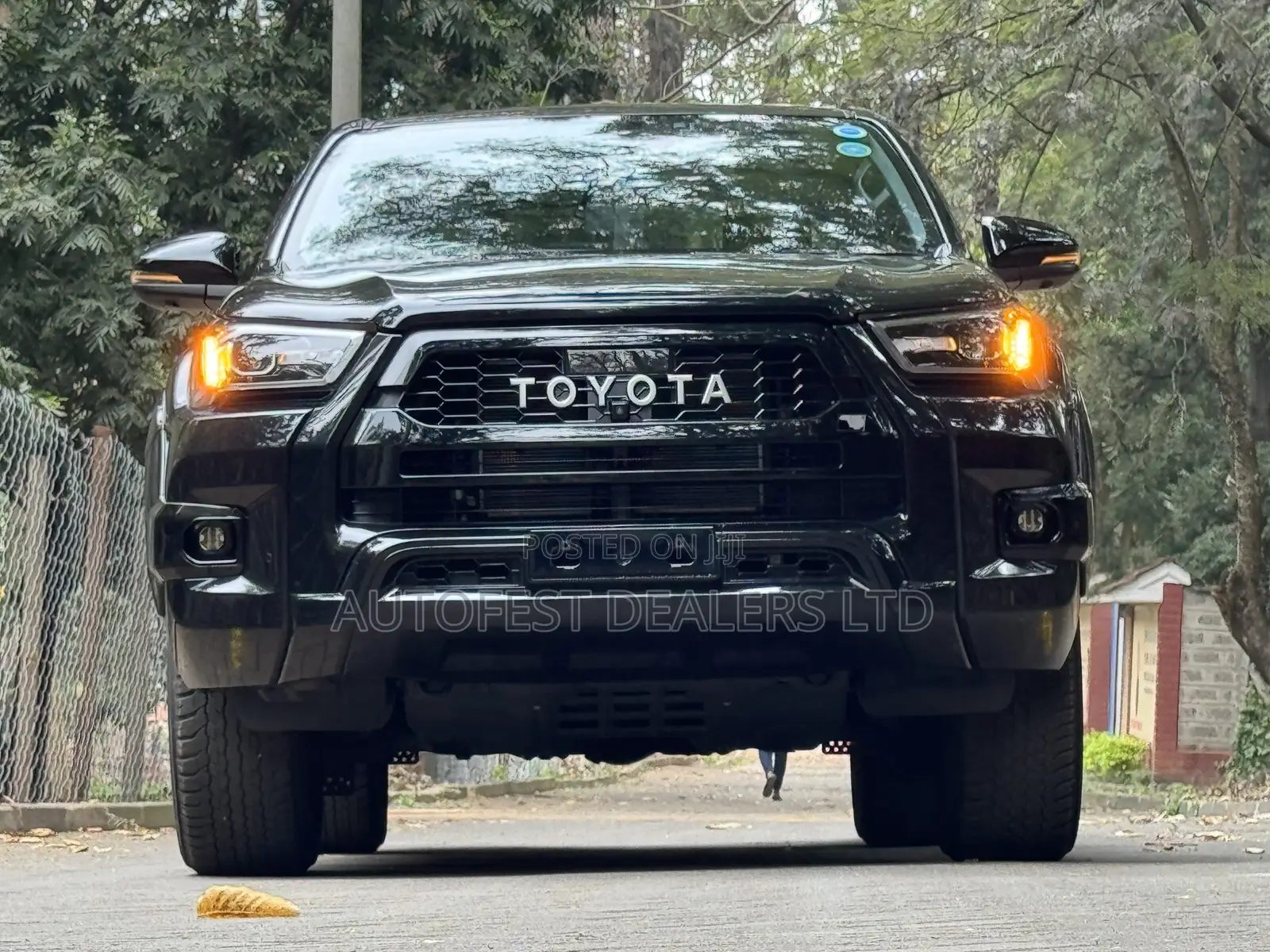 Toyota Hilux 2020 Black