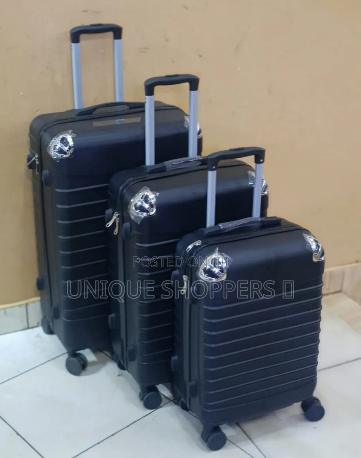 3 in 1 Luxurious Fibre Suitcase*
