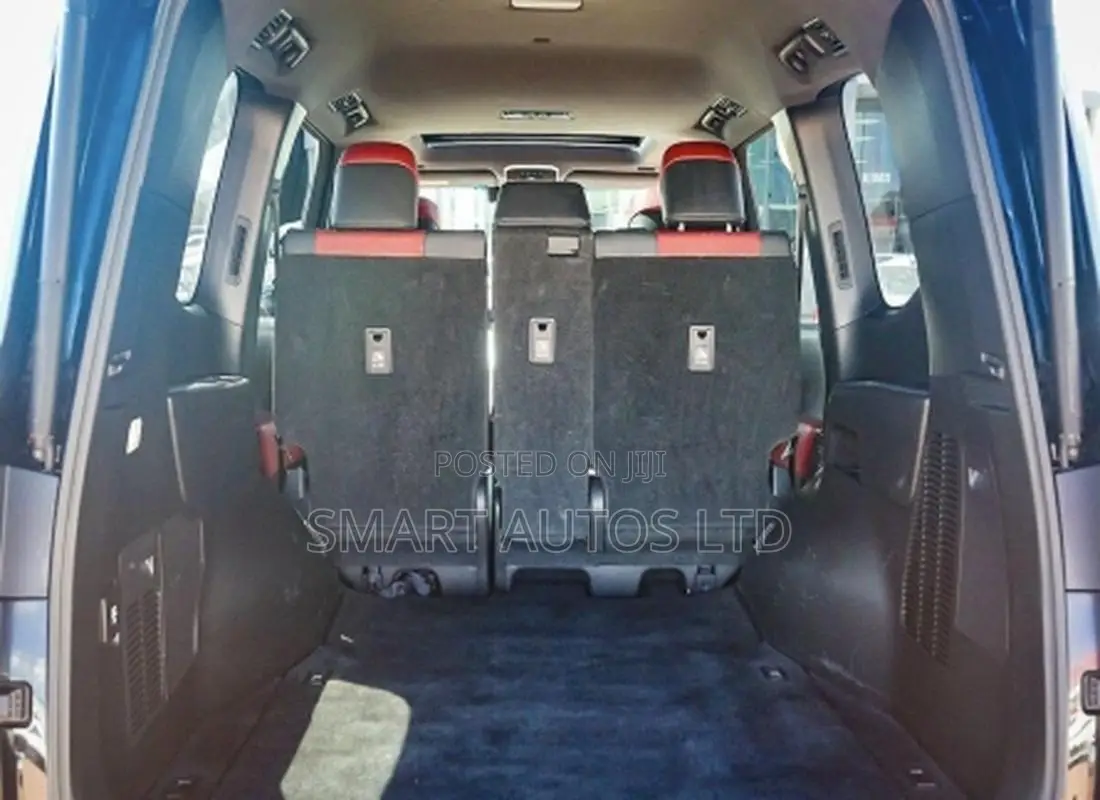 Toyota Land Cruiser 3.3 Diesel 4WD 2021 Black