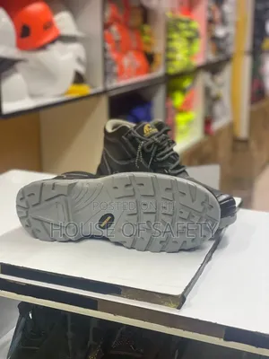 Tiger Master Boots