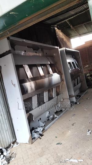 Kitchen Hood - thumbnail 2