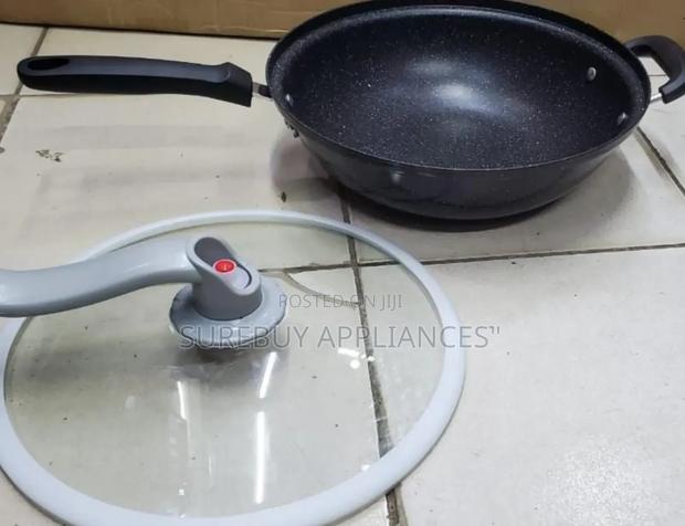 Non-Stick Wok Deep Frying Pan With Glass Lid Cover.