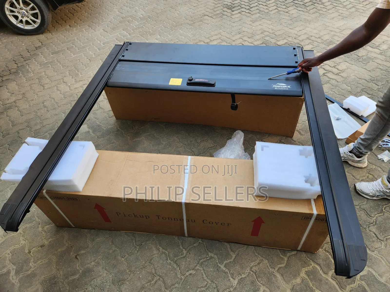 Tonneau Cover Is Made of High-Quality Aluminum Alloy