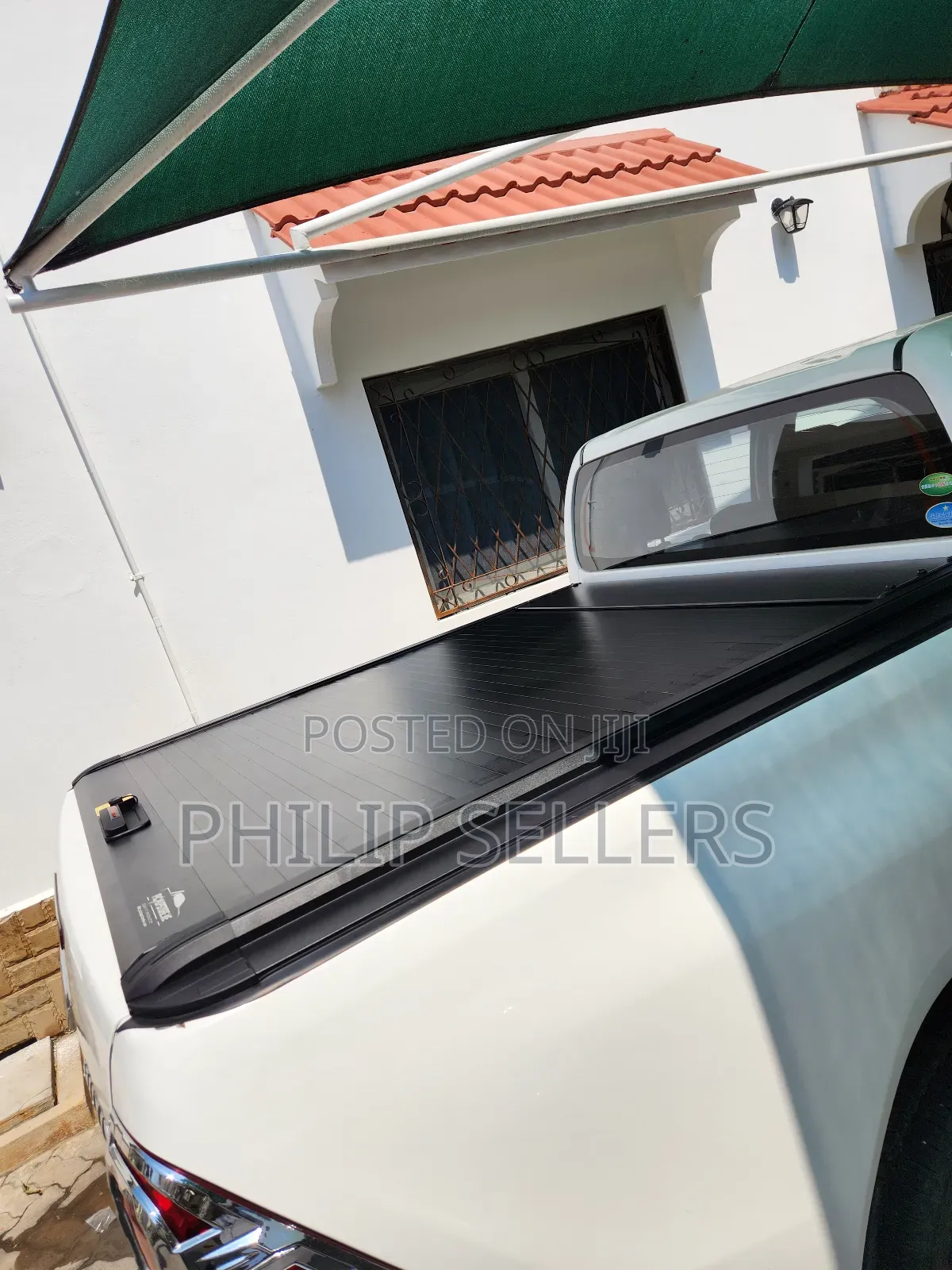 Hard Type Sliding Truck Bed Pick Up Double Cab Back Manual Roller