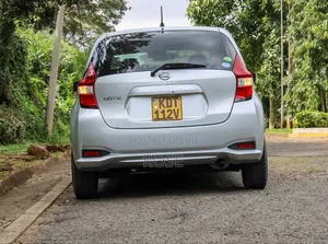 Nissan Note 2018 Silver