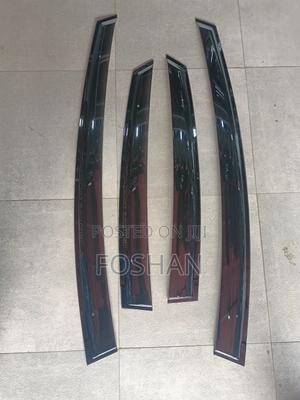 Toyota Prius Windbreakers - thumbnail 2