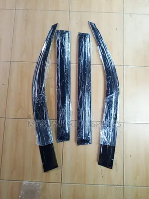 Windbreakers Prado 150