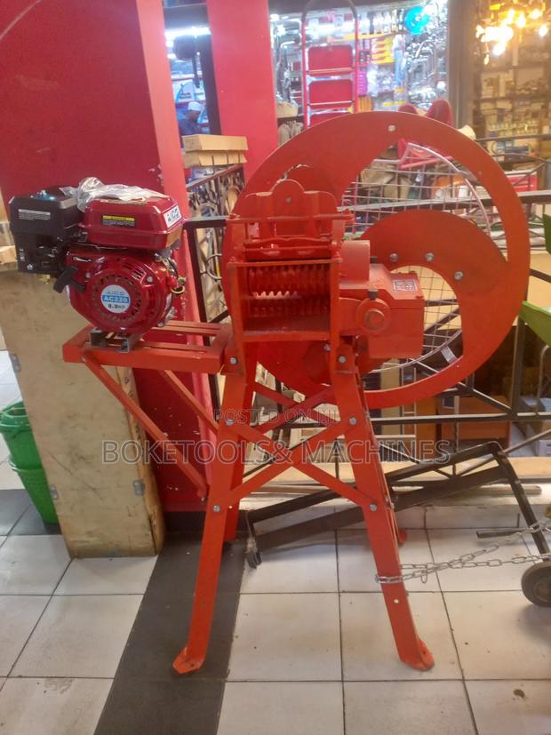 Complete Three Blade Chaffcuter With 10hp Engine - main view