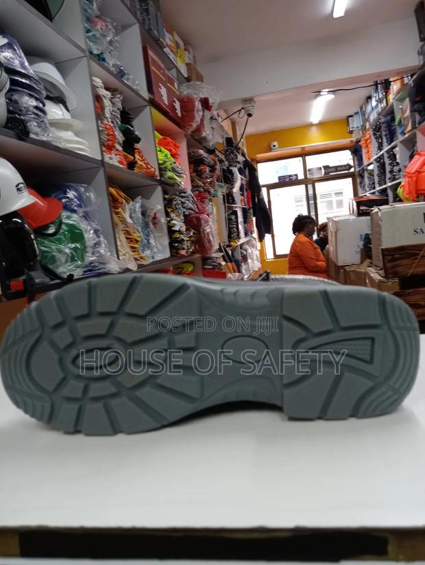 Safe Toe Boot - main view