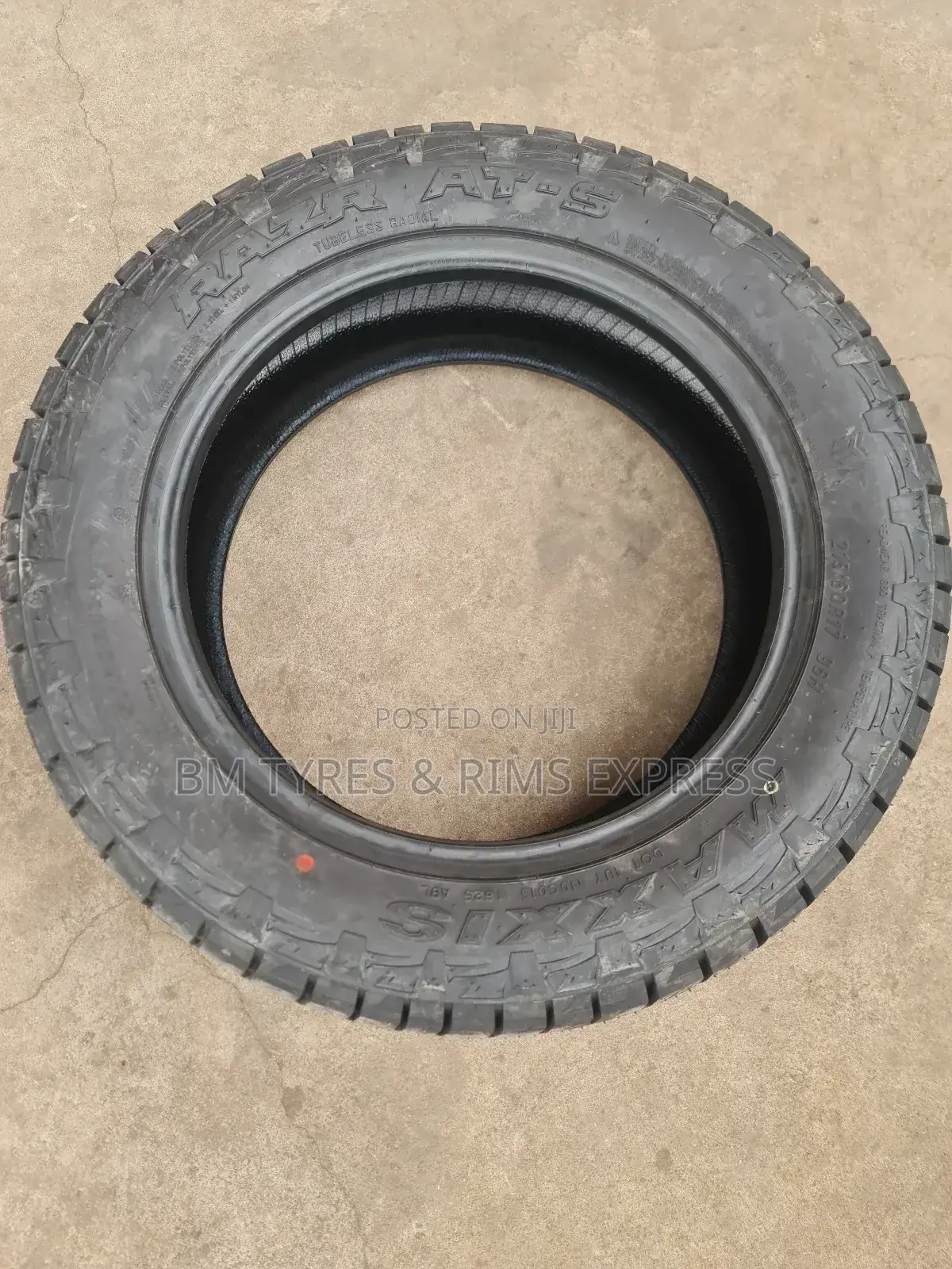 215 /60 R17 Maxxis Tyres (All Terrrain)