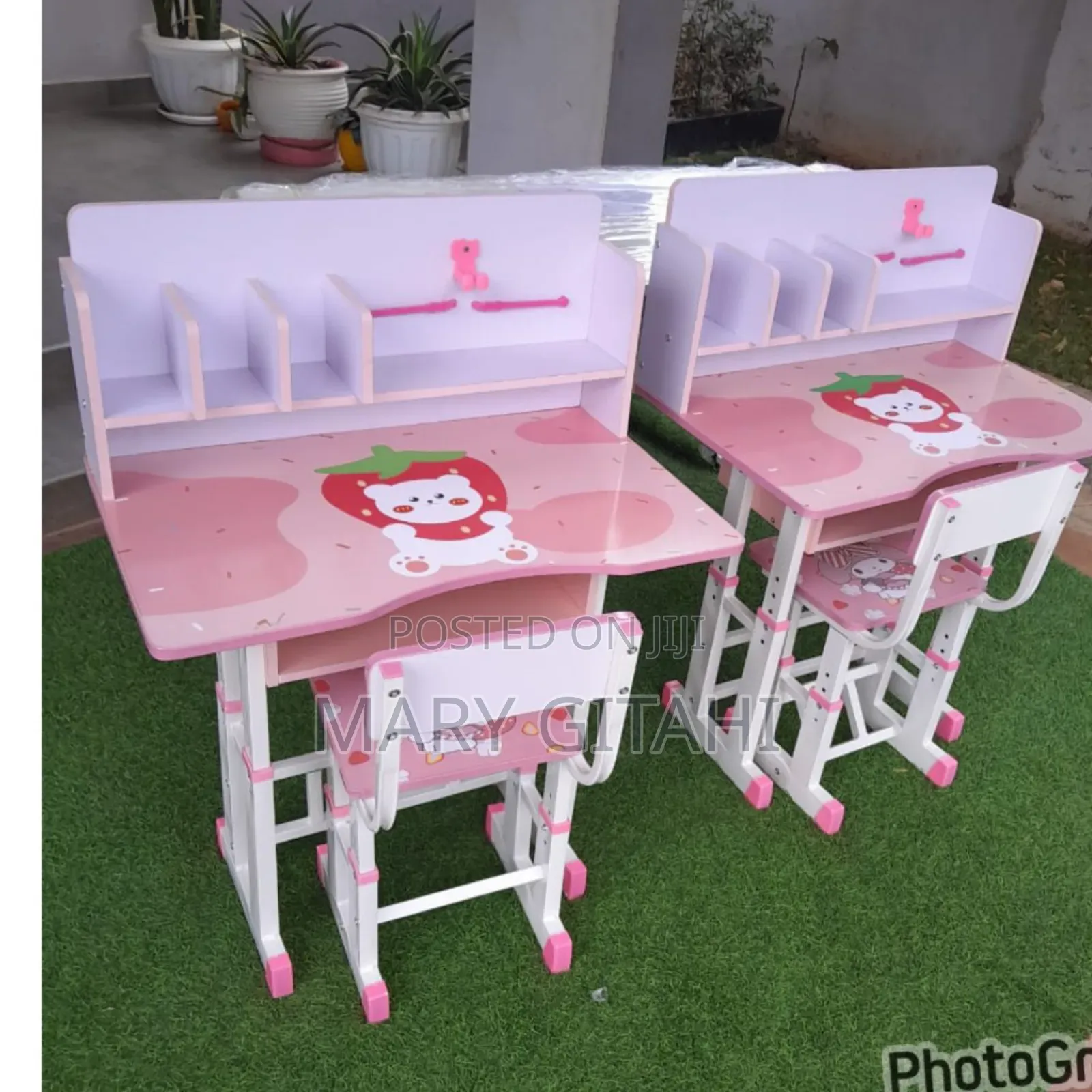 Pink High Quality Elegant Kids Study Table