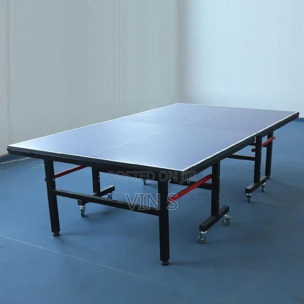 Tennis Table<Těnnis Tâble~Tennís Tablė+Tënnis Tablë; Tennïs)