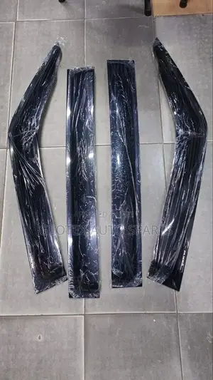 Mitsubishi Pajero Windbreakers Available