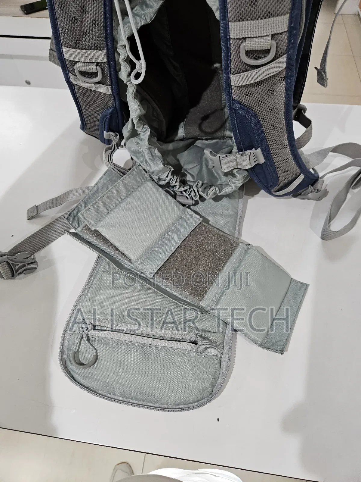 Lowepro Flipside Sport 10l Aw Daypack (Blue/Light Gray)